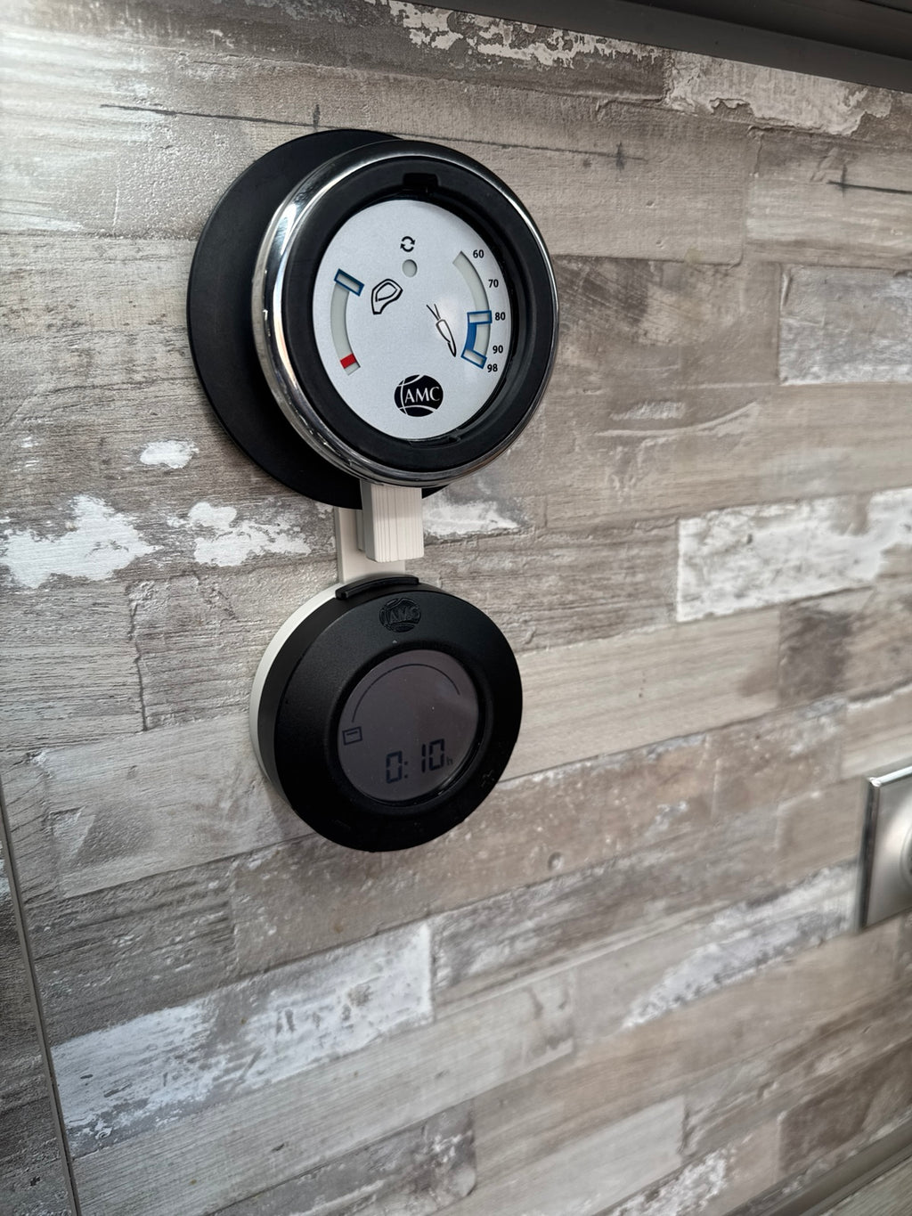 CleverMount® Wandhalterung für AMC Audio/Visiotherm Kombi