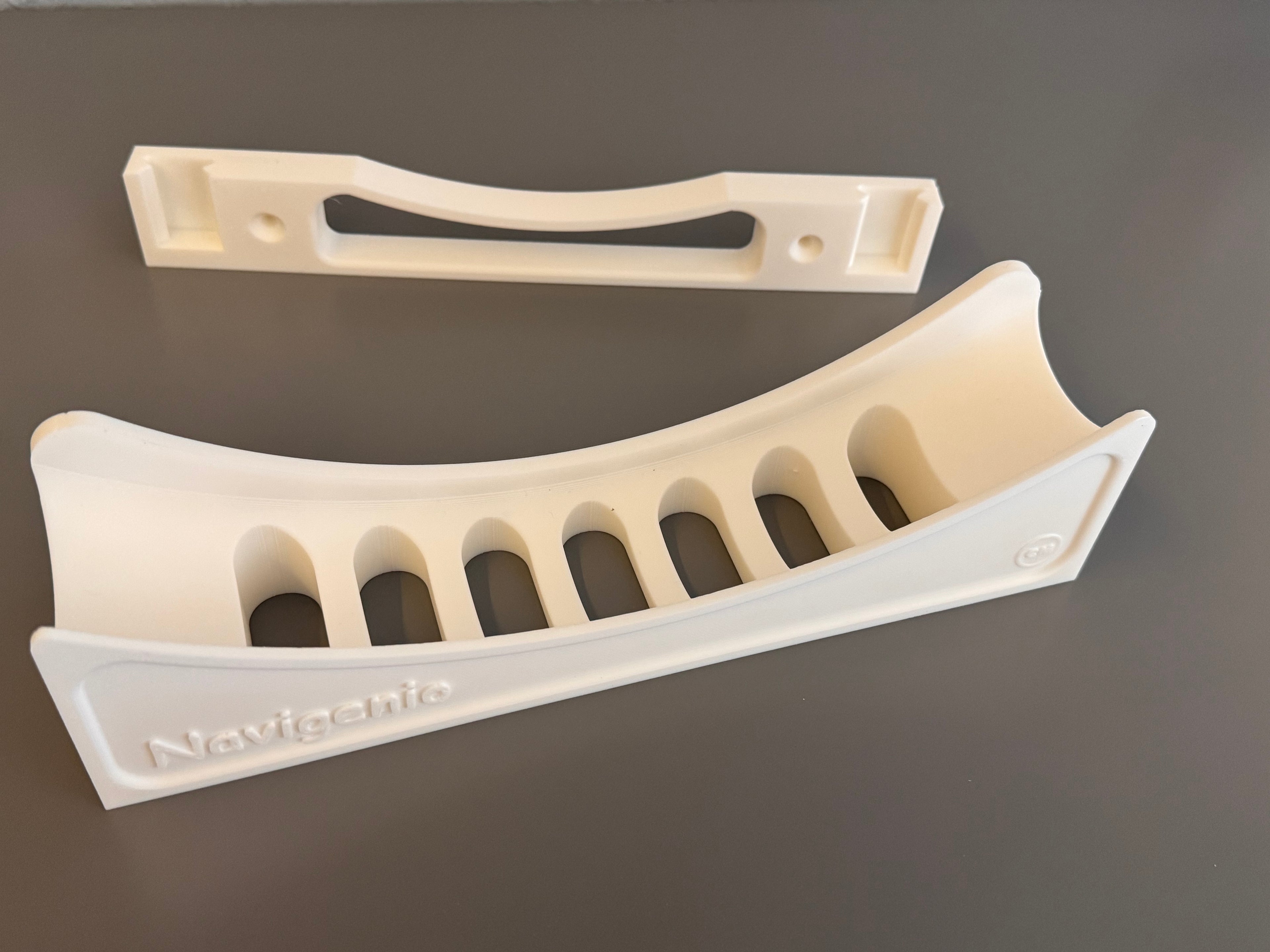 CleverMount® Stand- & Wandhalterung passend für AMC Navigenio